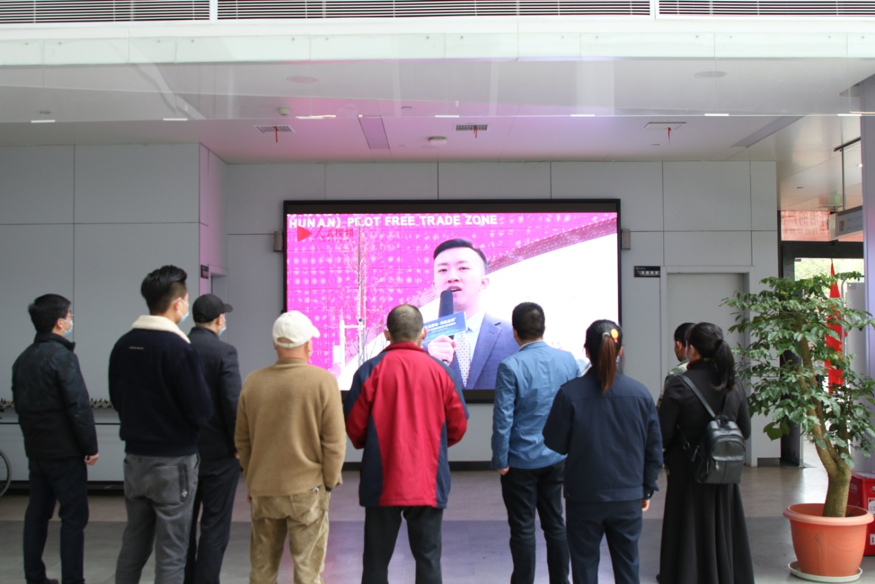 岳陽自貿區(qū)稅收宣傳服務月啟動 稅務“云團隊”開展首次涉稅咨詢