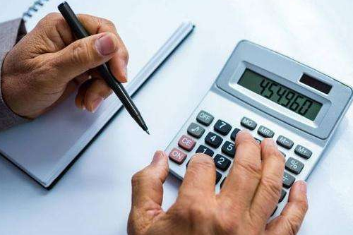 
萬達電影、金逸影視半年報業(yè)績預虧疫情對行業(yè)影響較為明顯
(圖1)